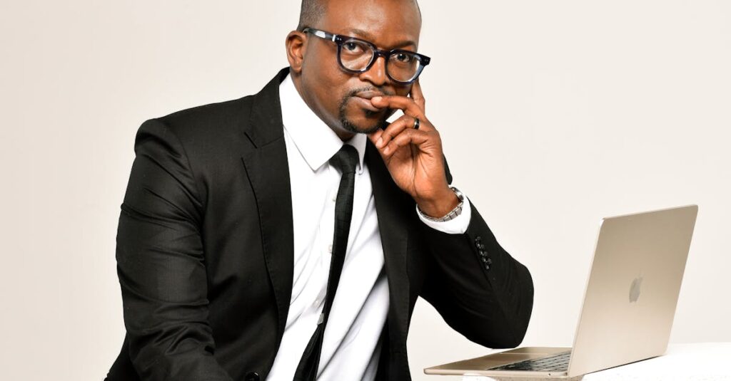 ゴルフ初心者が打ちっぱなし練習を経てラウンドに挑戦し自信を持ってプレーしている様子