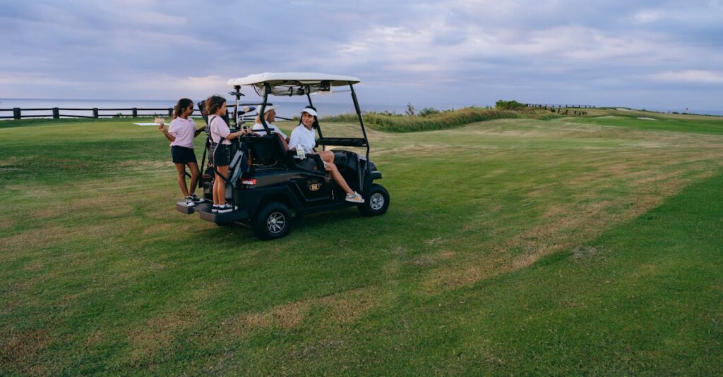 初心者がゴルフの打ちっぱなしで練習を楽しみながらスイング改善に取り組んでいるイメージ